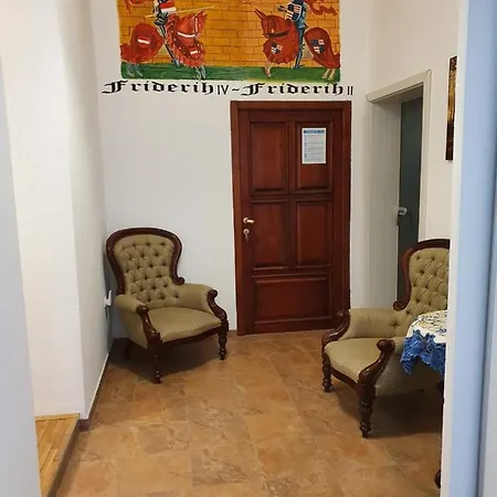 Fazarinc S Parkiriscem Apartment