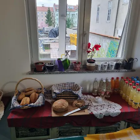 Apartment Fazarinc S Parkiriscem *