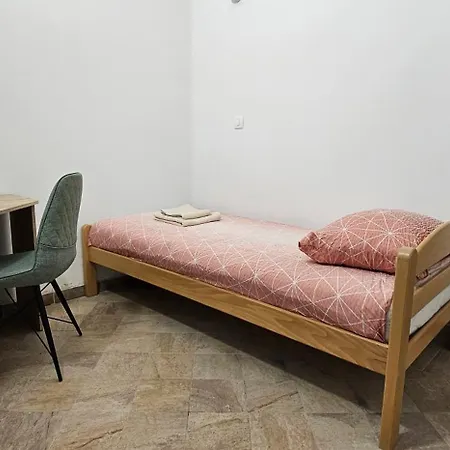 Apartman Fazarinc With Parking, Wellness And Store In The Center Of