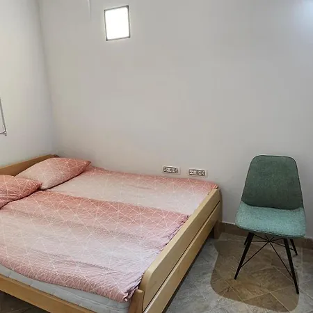 Fazarinc With Parking, Wellness And Store In The Center Of * Celje