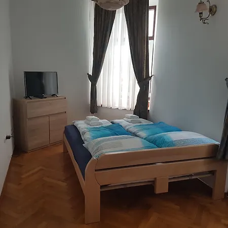 Apartman Fazarinc With Parking, Wellness And Store In The Center Of *