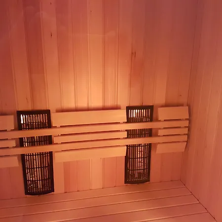 Apartman Fazarinc With Parking, Wellness And Store In The Center Of