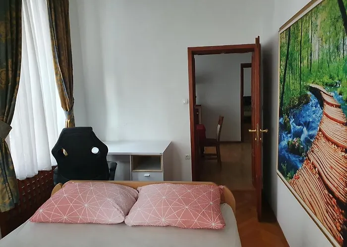 Fazarinc With Parking, Wellness And Store In The Center Of