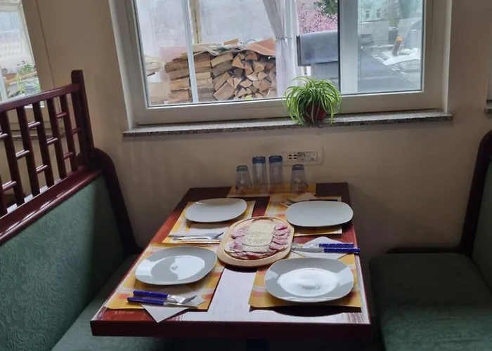 Apartament Fazarinc With Parking, Wellness And Store In The Center Of