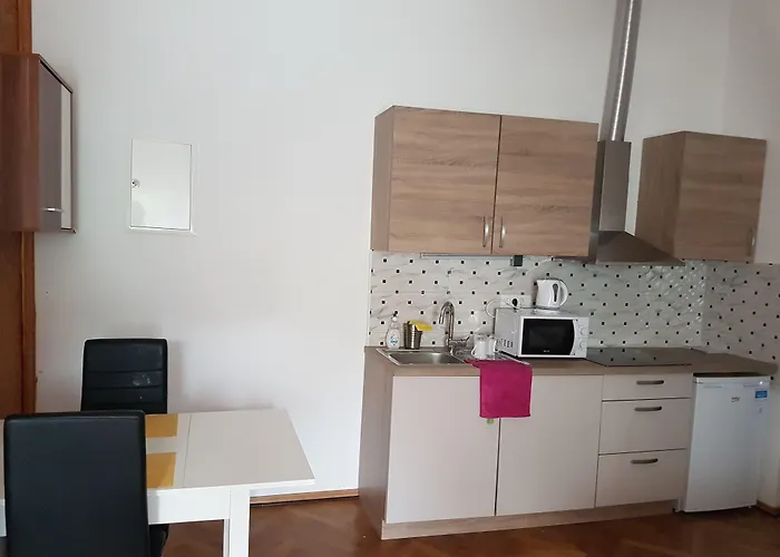 Fazarinc With Parking, Wellness And Store In The Center Of Appartamento Celje