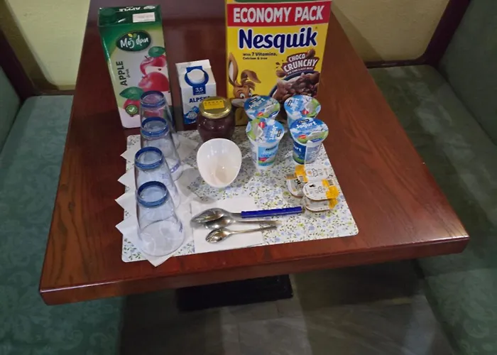 アパート Fazarinc With Parking, Wellness And Store In The Center Of ツェリェ