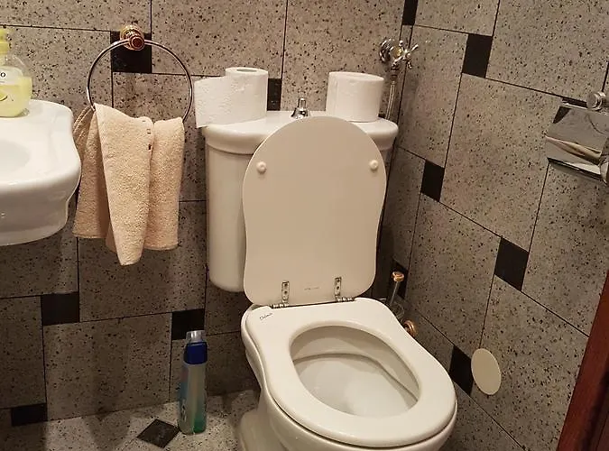 アパート Fazarinc With Parking, Wellness And Store In The Center Of *